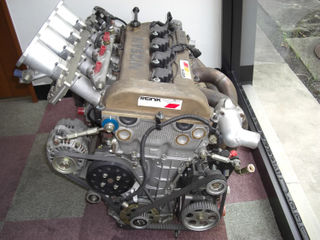 Illustration for article titled ITBs And Engine Porn Mega-Gallery